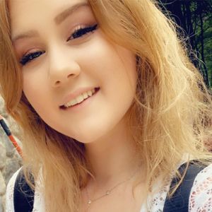 Meet your Posher, Amanda